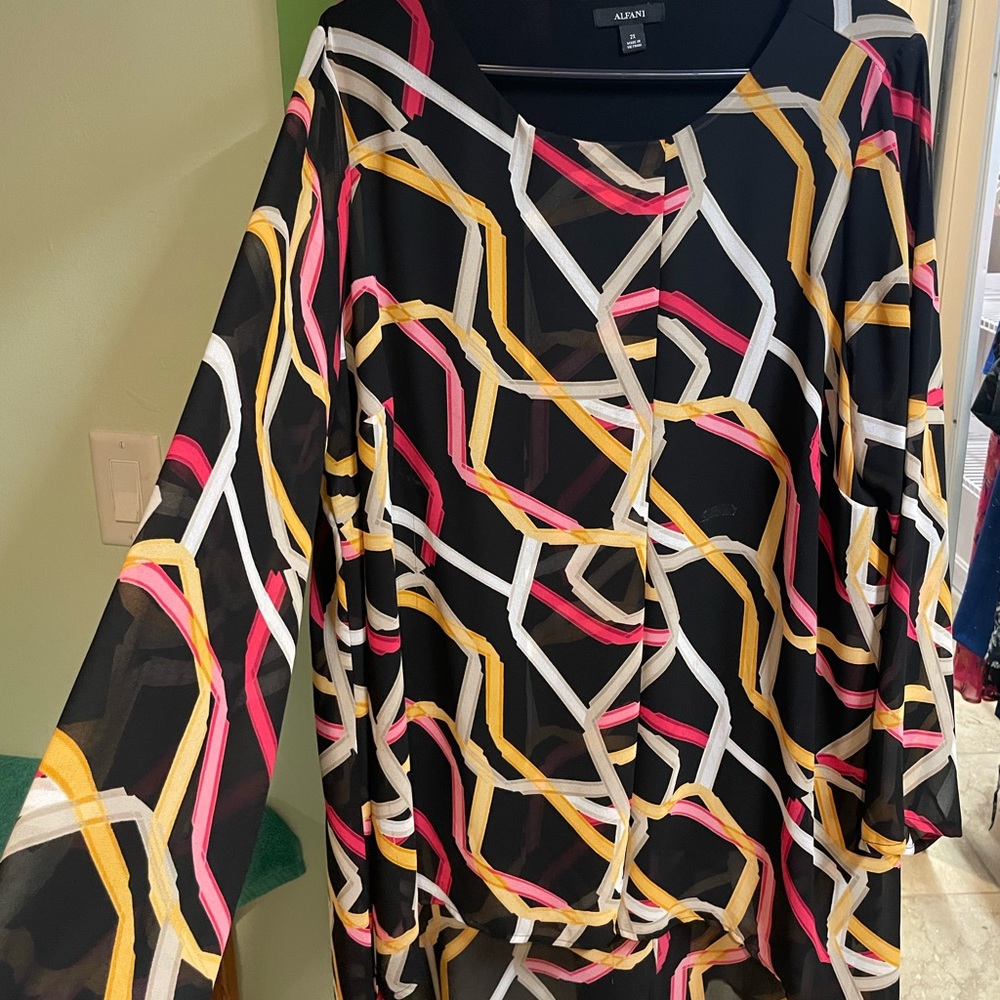 Make A Statement With This Blouse - image 1